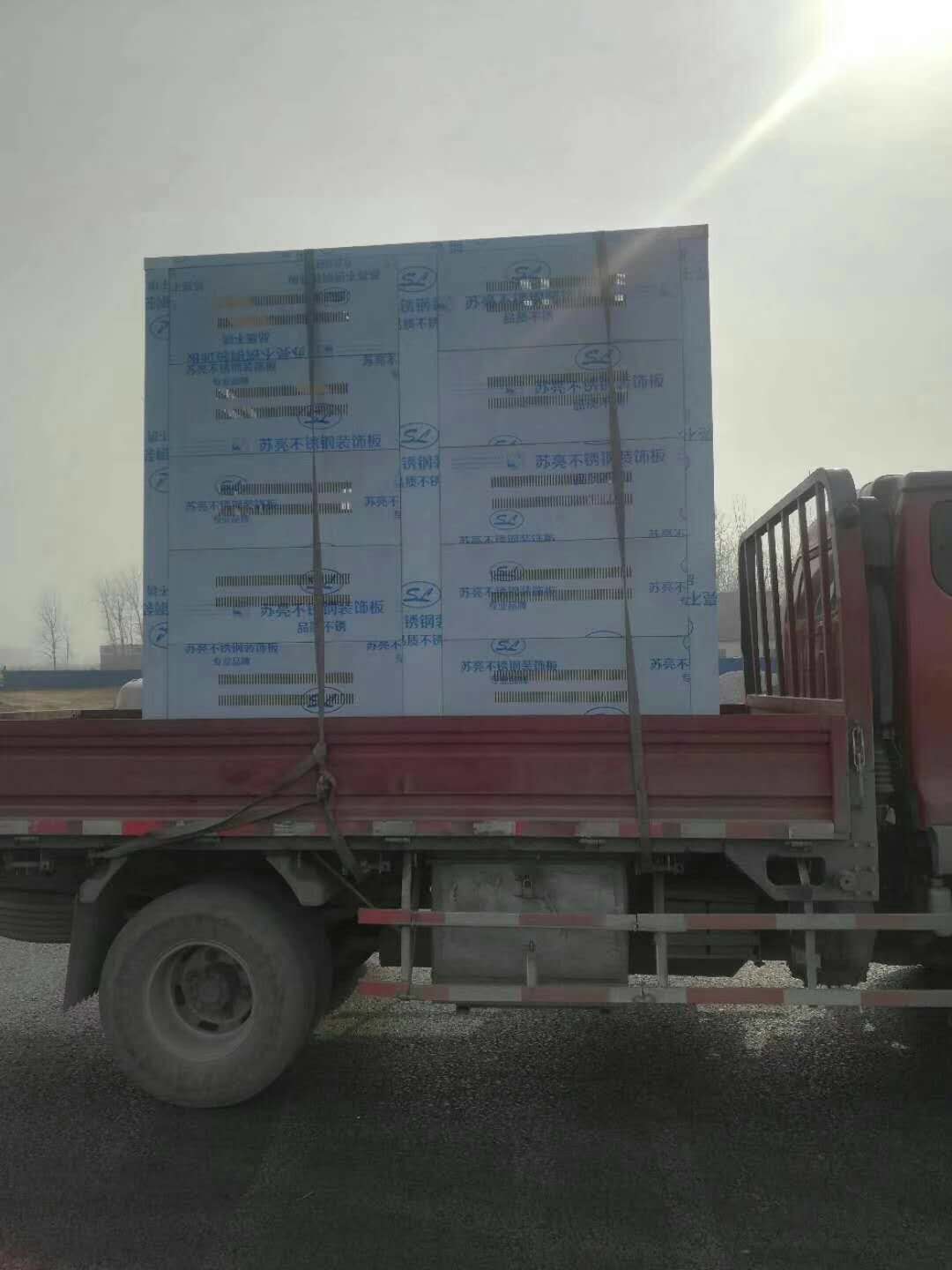 SCBZ10-250KVA有载调压干式变压器带外壳送达河南新蔡高速项目部